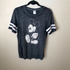Disney Mickey Mouse Baseball T-shirt (X-Large)